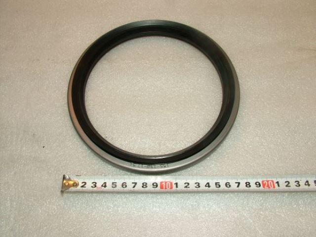 Уплотнитель 3021C297 1HHI 155х190х14,5/16
