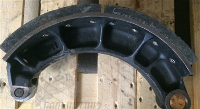 Колодка тормозная нижняя в сборе 340-009-7456